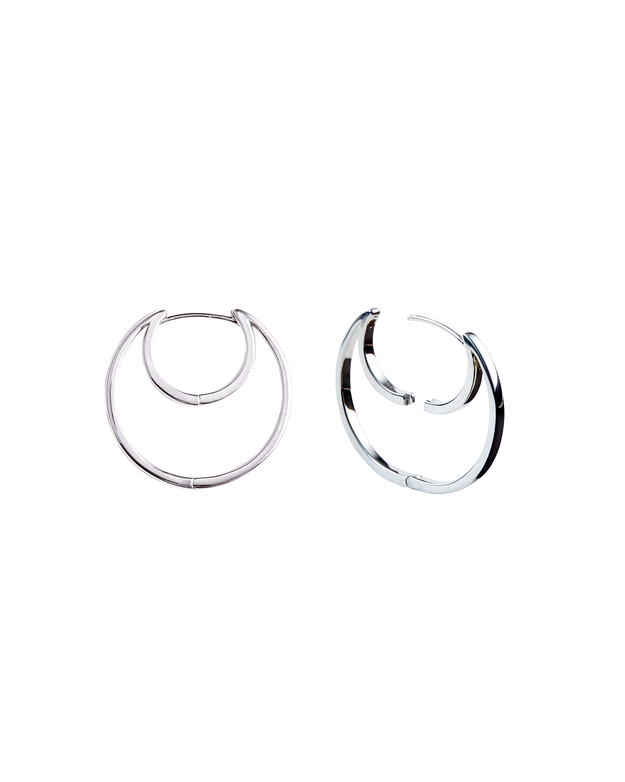 Hug Moon Hoop Pierce M -Silver-