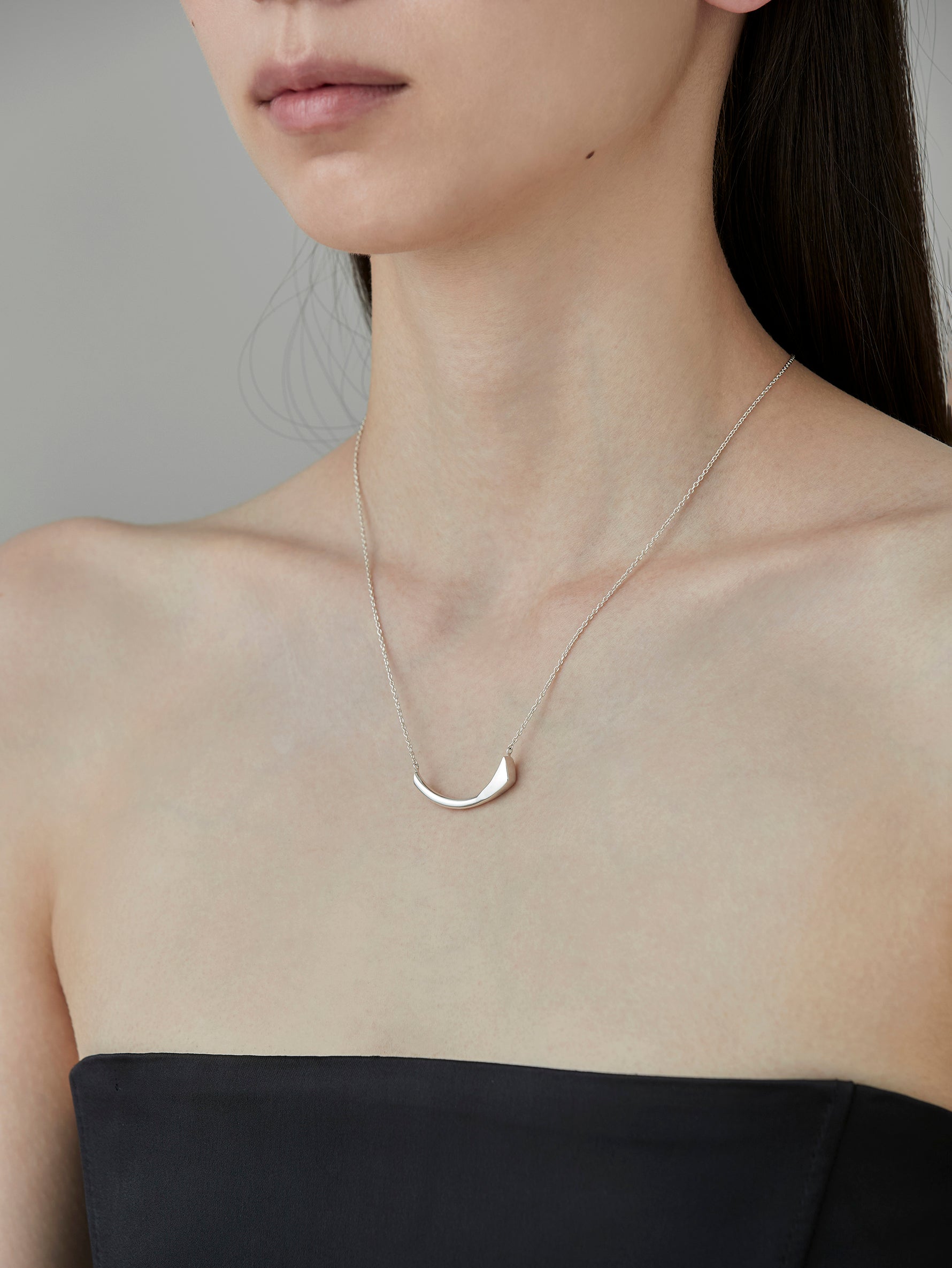 Calla Lily Necklace -Silver -