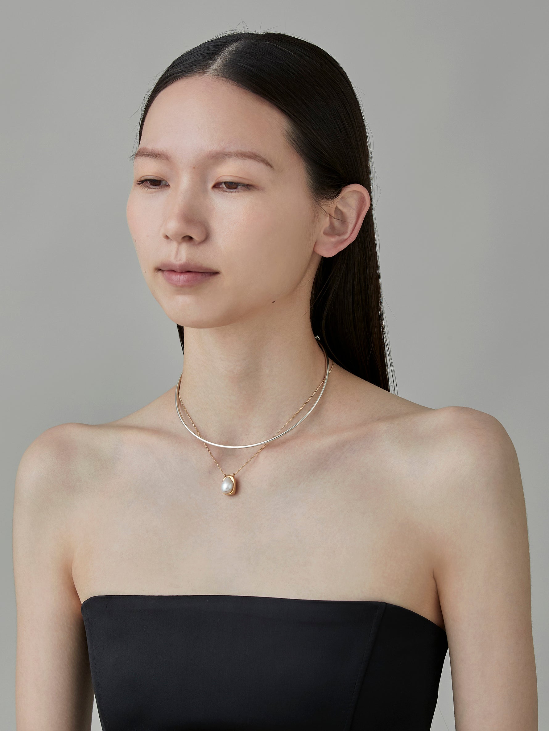 Pearl Top Necklace -Gold-