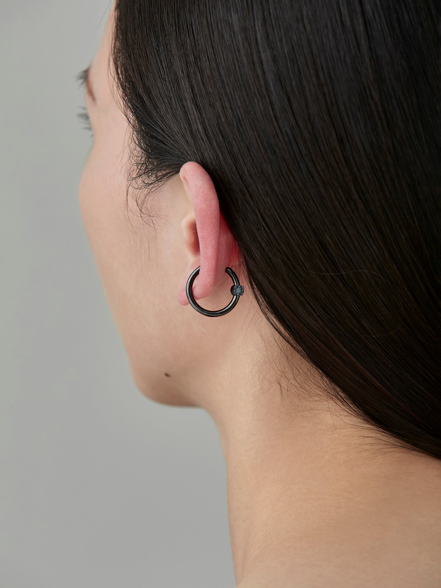 (直営店限定)Ear Cuff Ring - Black -