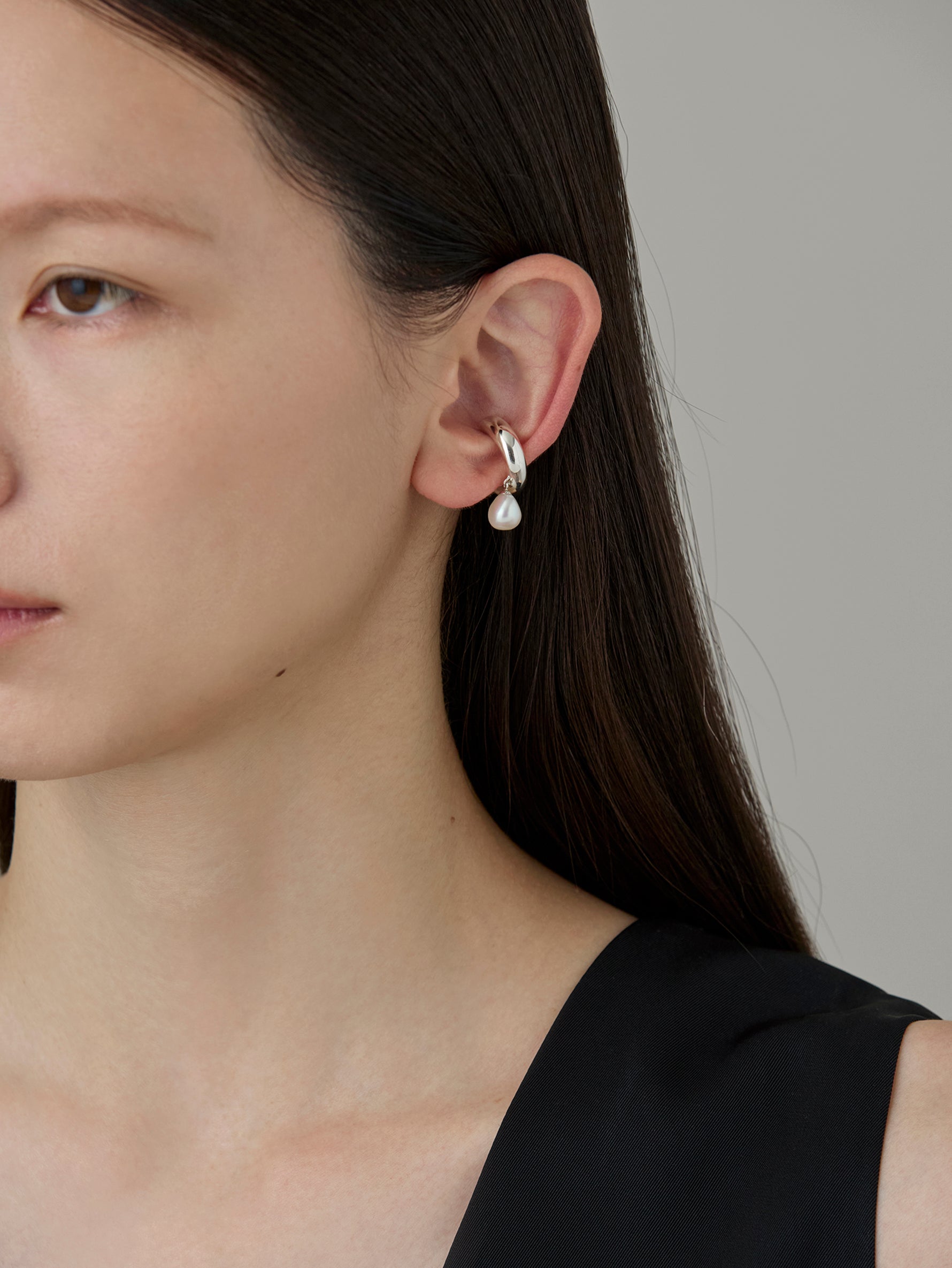 Drop Pearl Earcuff -Silver-