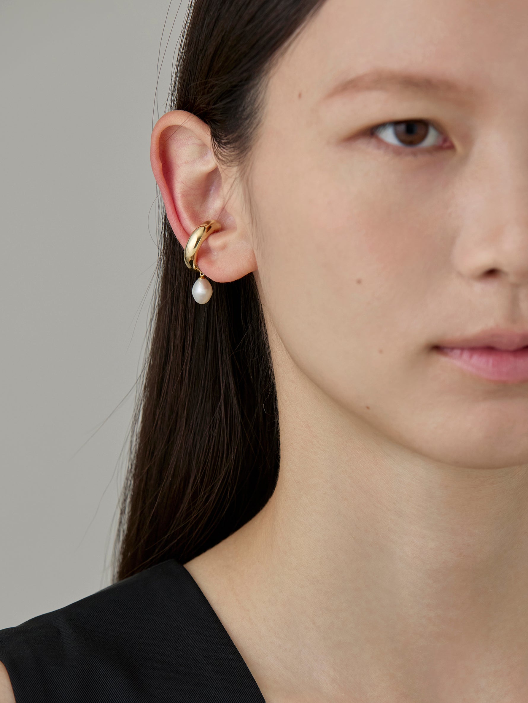 Drop Pearl Earcuff -Gold-