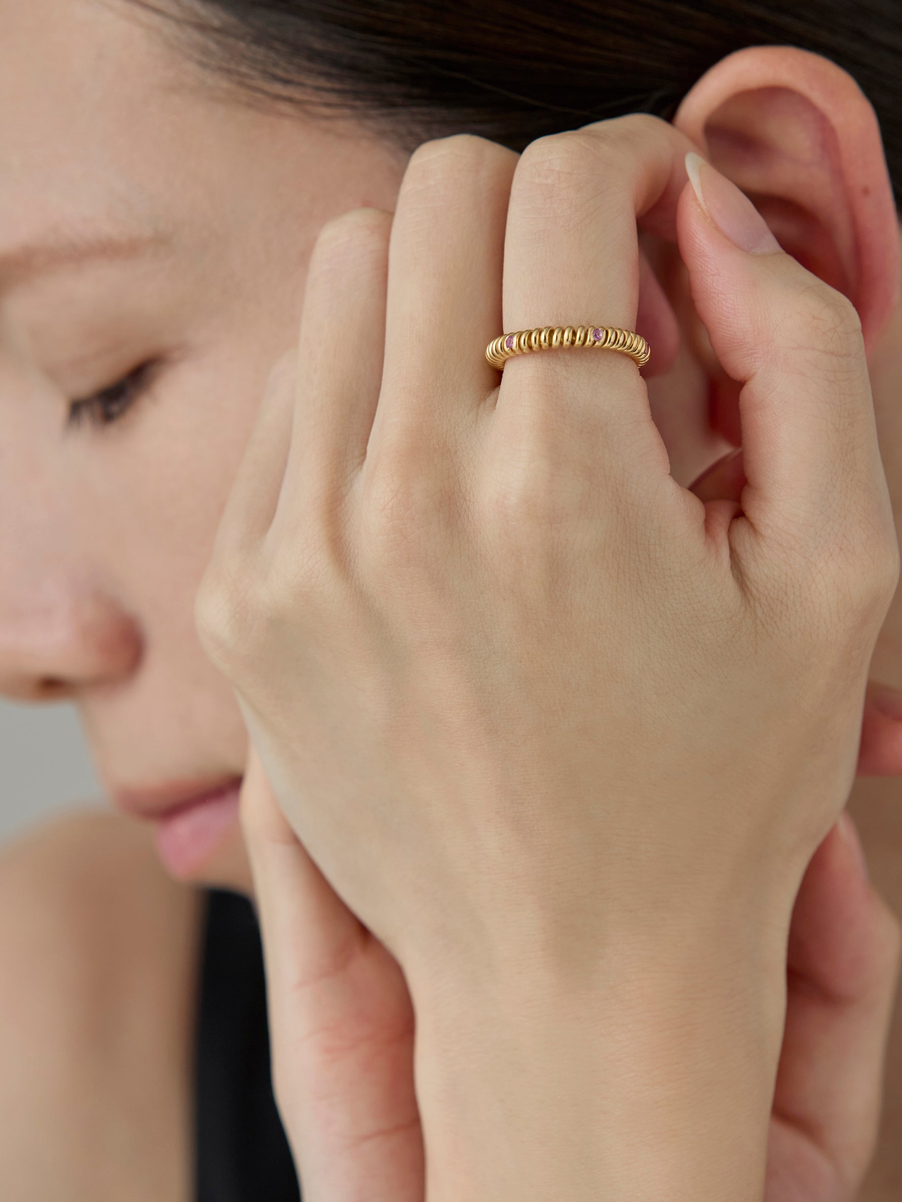 Spring 6 Stone Ring Pink Sapphire -Gold-