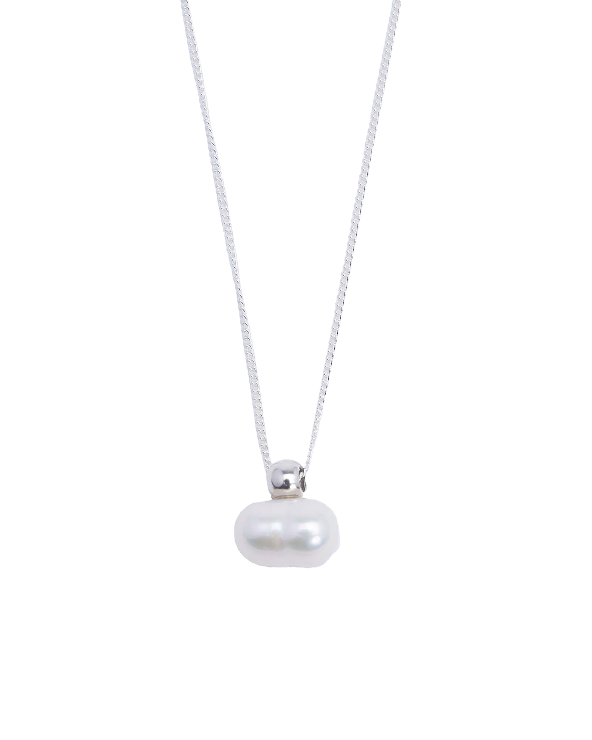 Charm Pearl Necklace