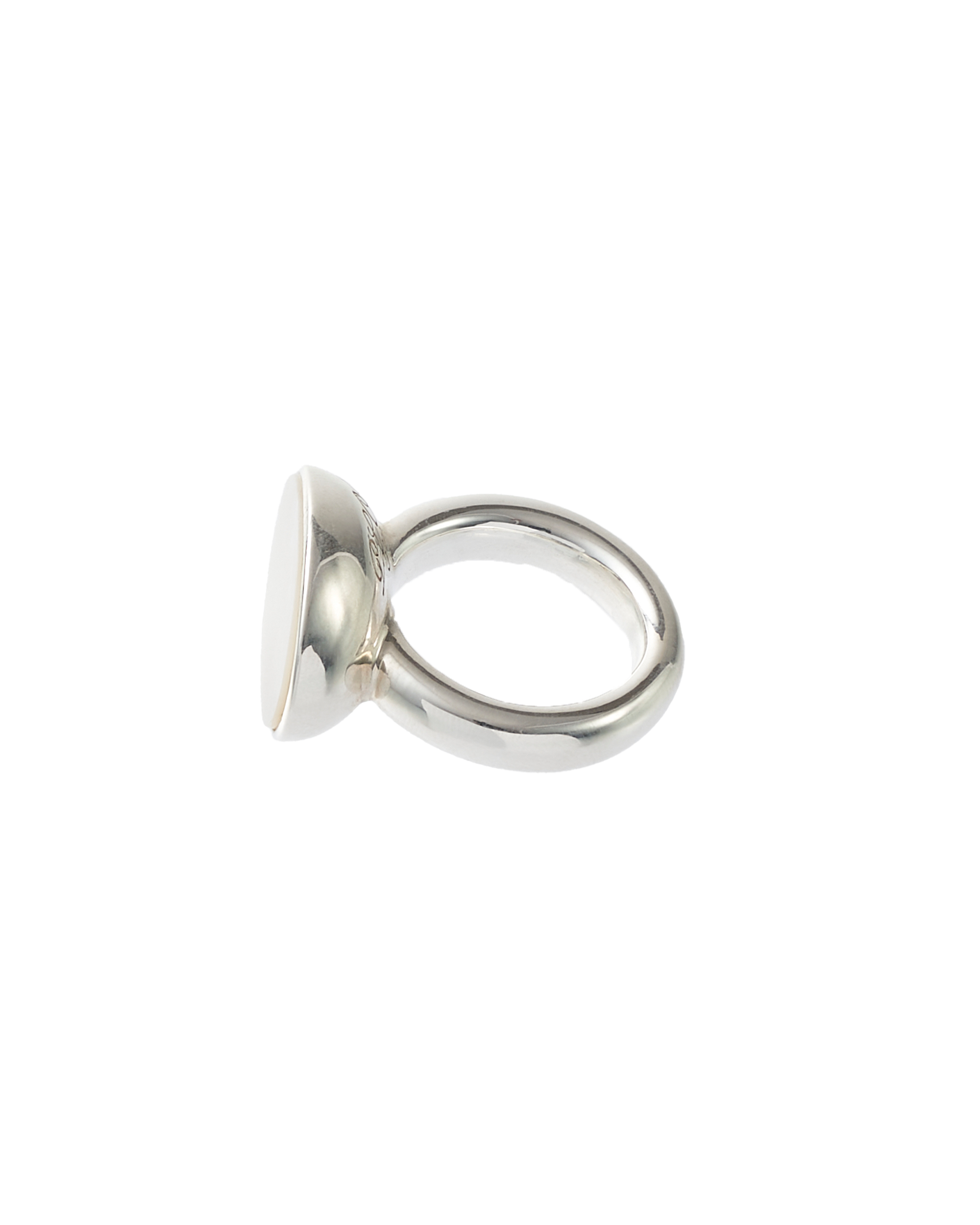 Flat Ring Mother Of Pearl