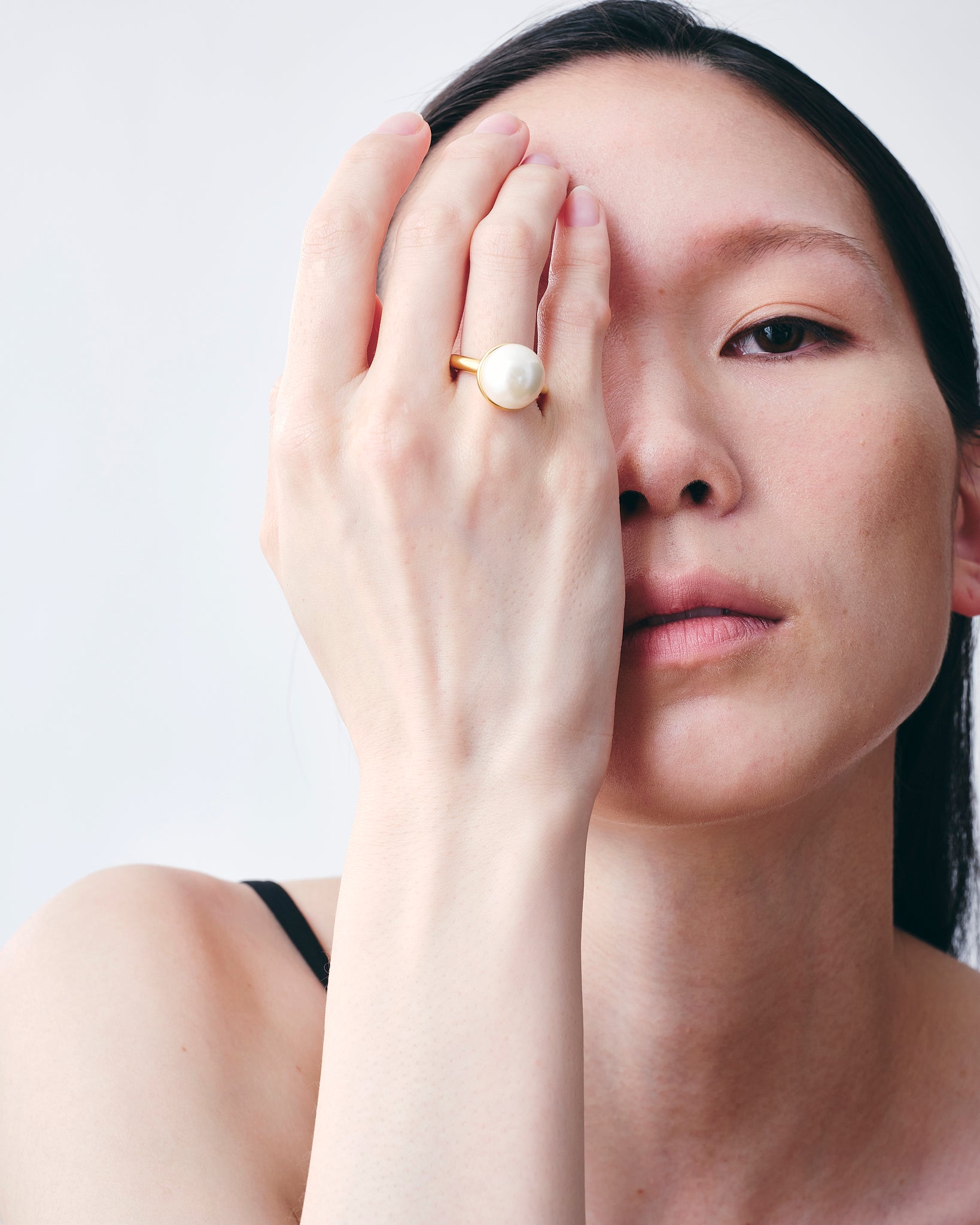 Pearl Cap Ring Large -Gold-