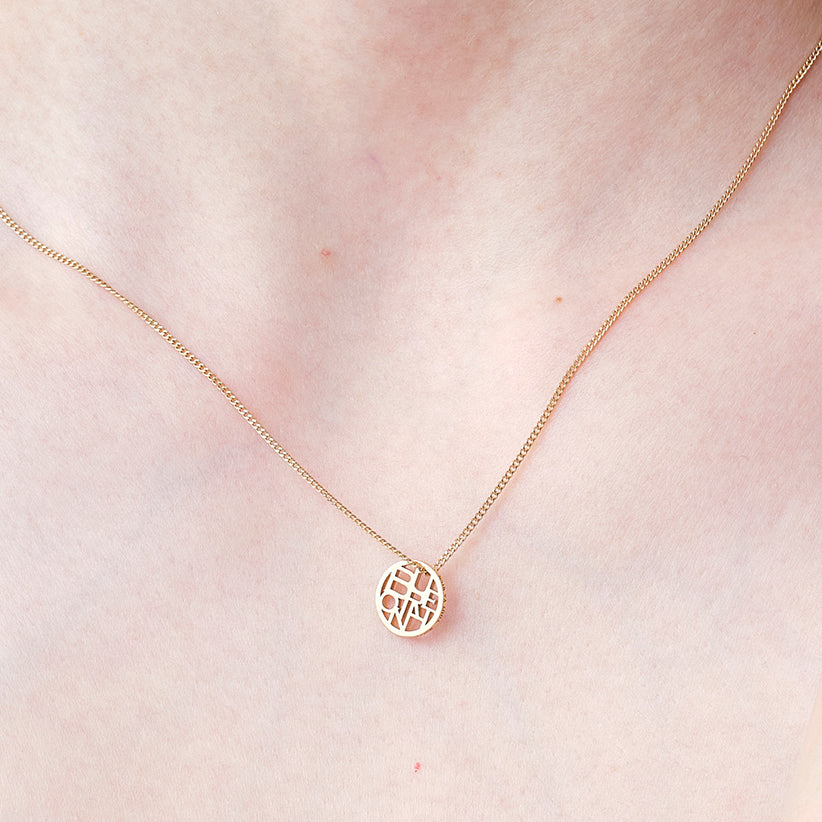 Lettering Circle Top Necklace -K10-
