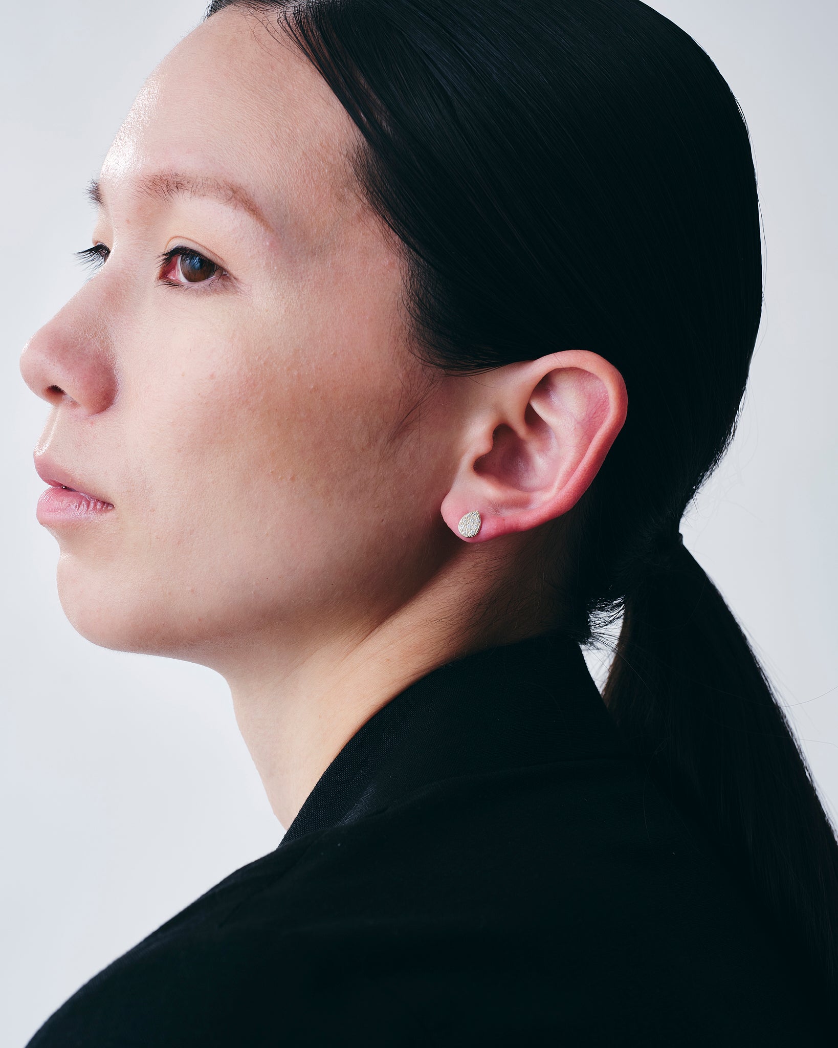 With Water Pierces Drop