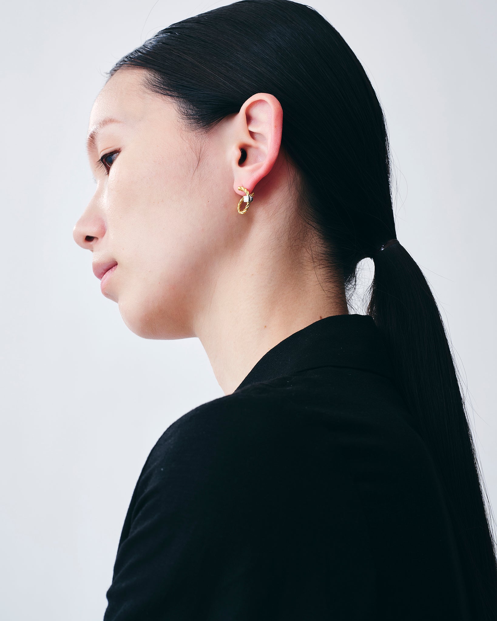 Wreath Pierce Small -Gold-
