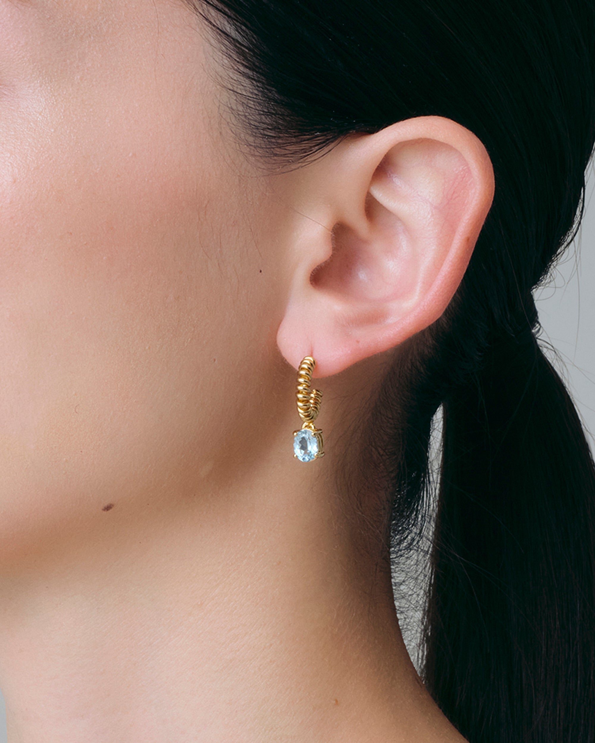 Blue Topaz Spring Stone Pierces -Gold-