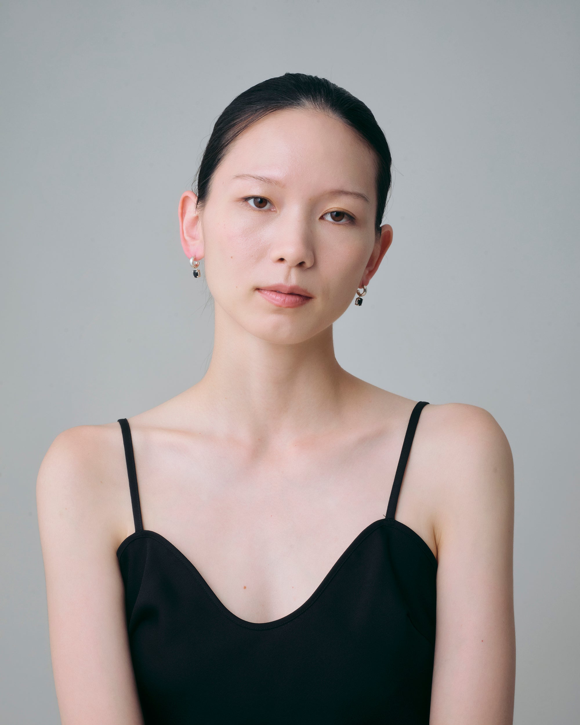 Sunny C Stone Pierces Onyx  -Silver-