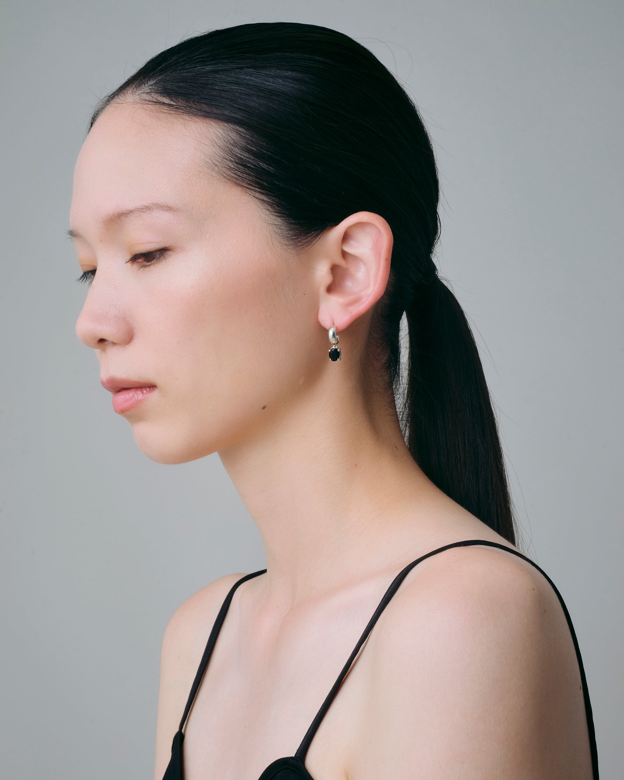 Sunny C Stone Pierces Onyx  -Silver-