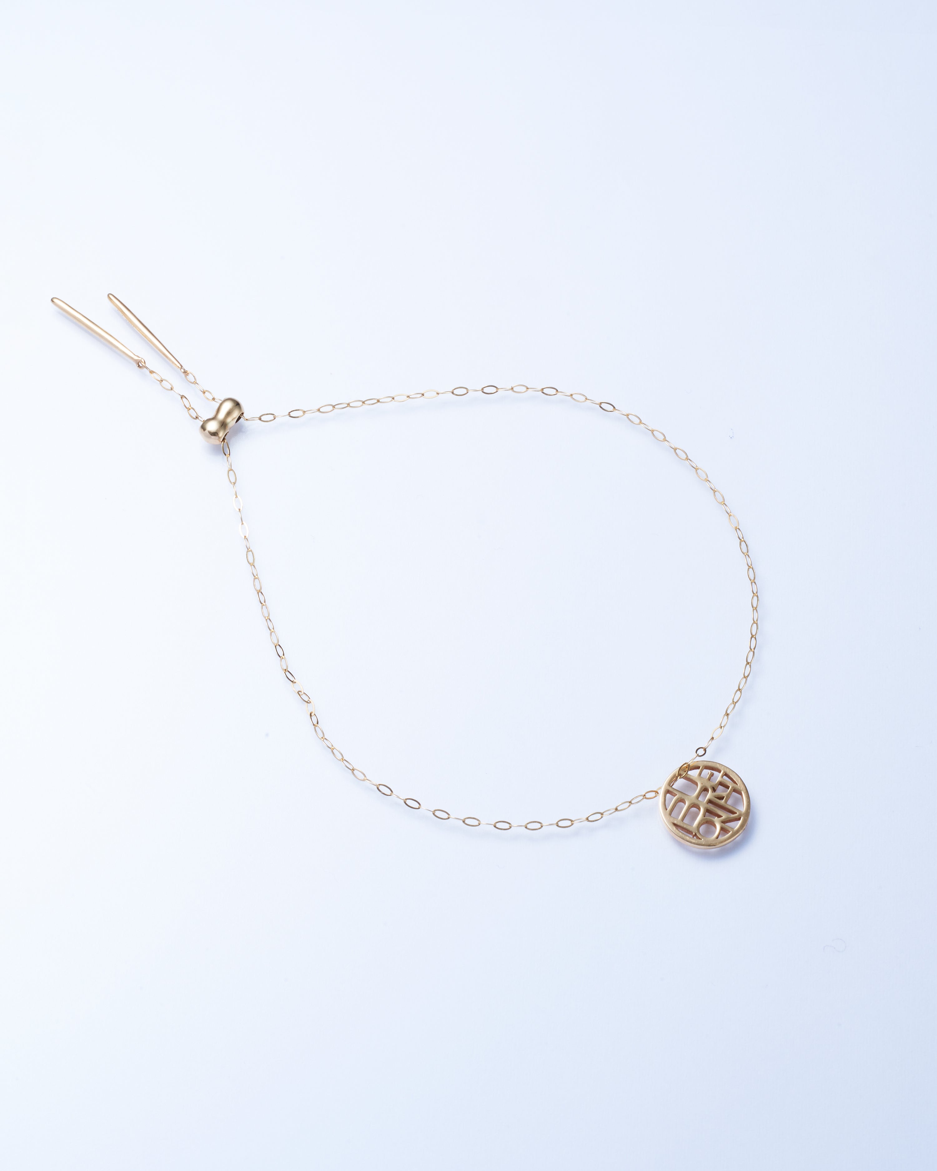 Cord Bracelet Lace -Lettering Circle Top-