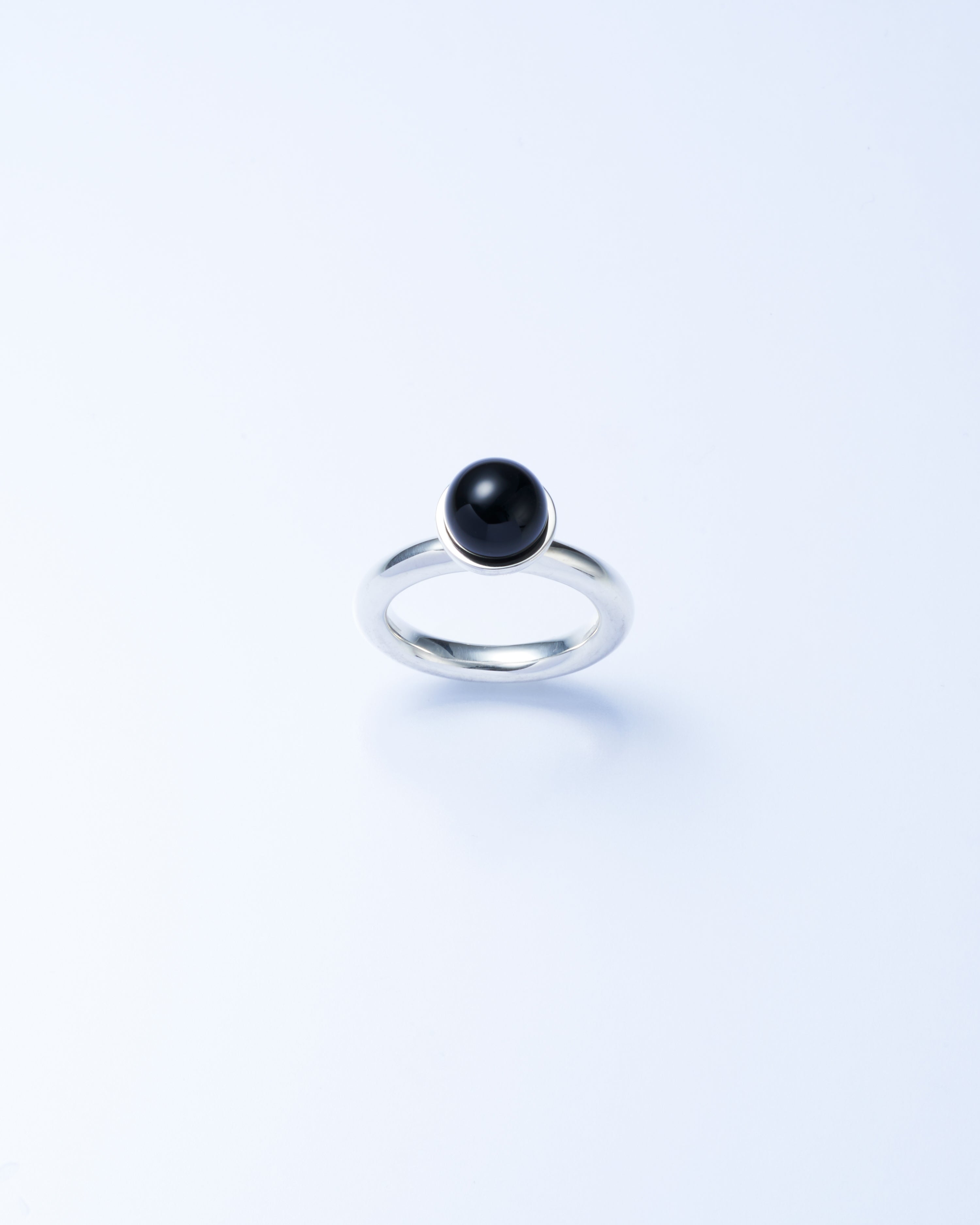 Onyx Cap Ring Small -Silver-