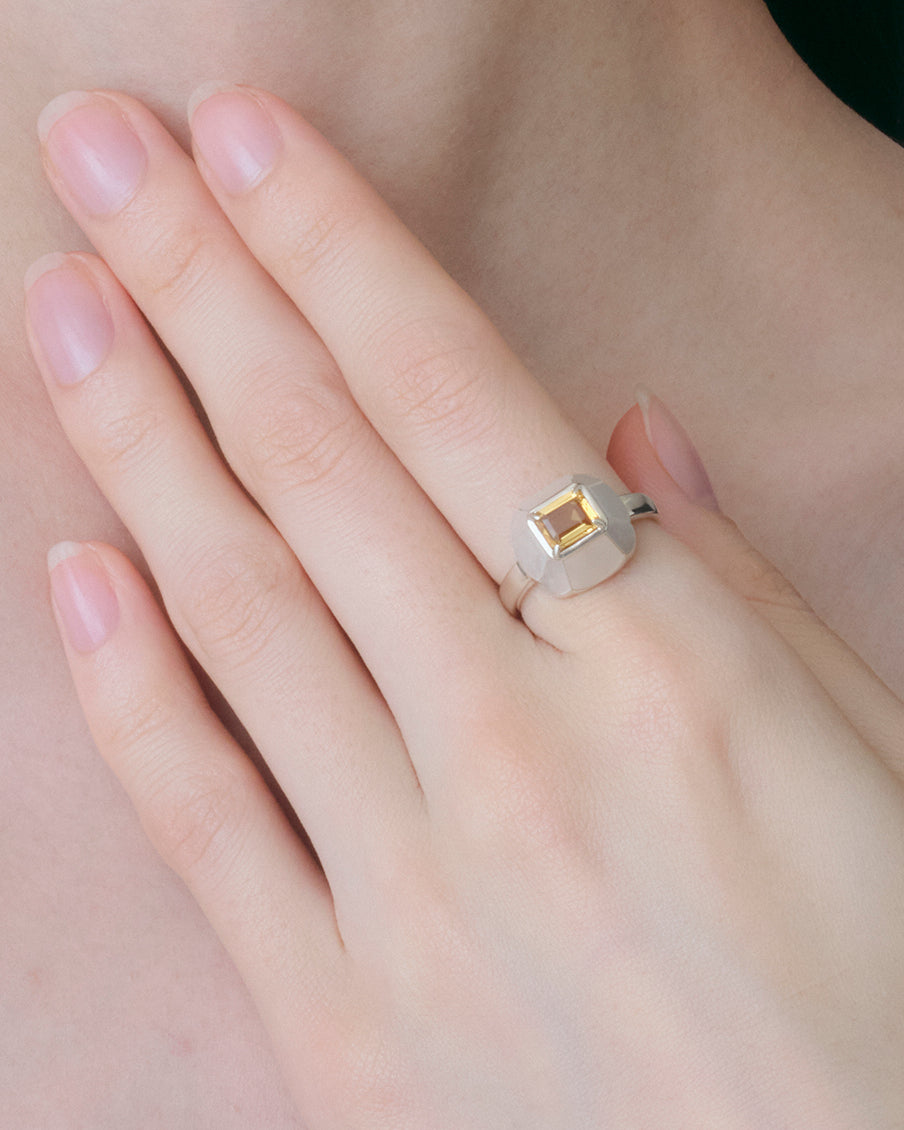 Chamomile Citrine Ring