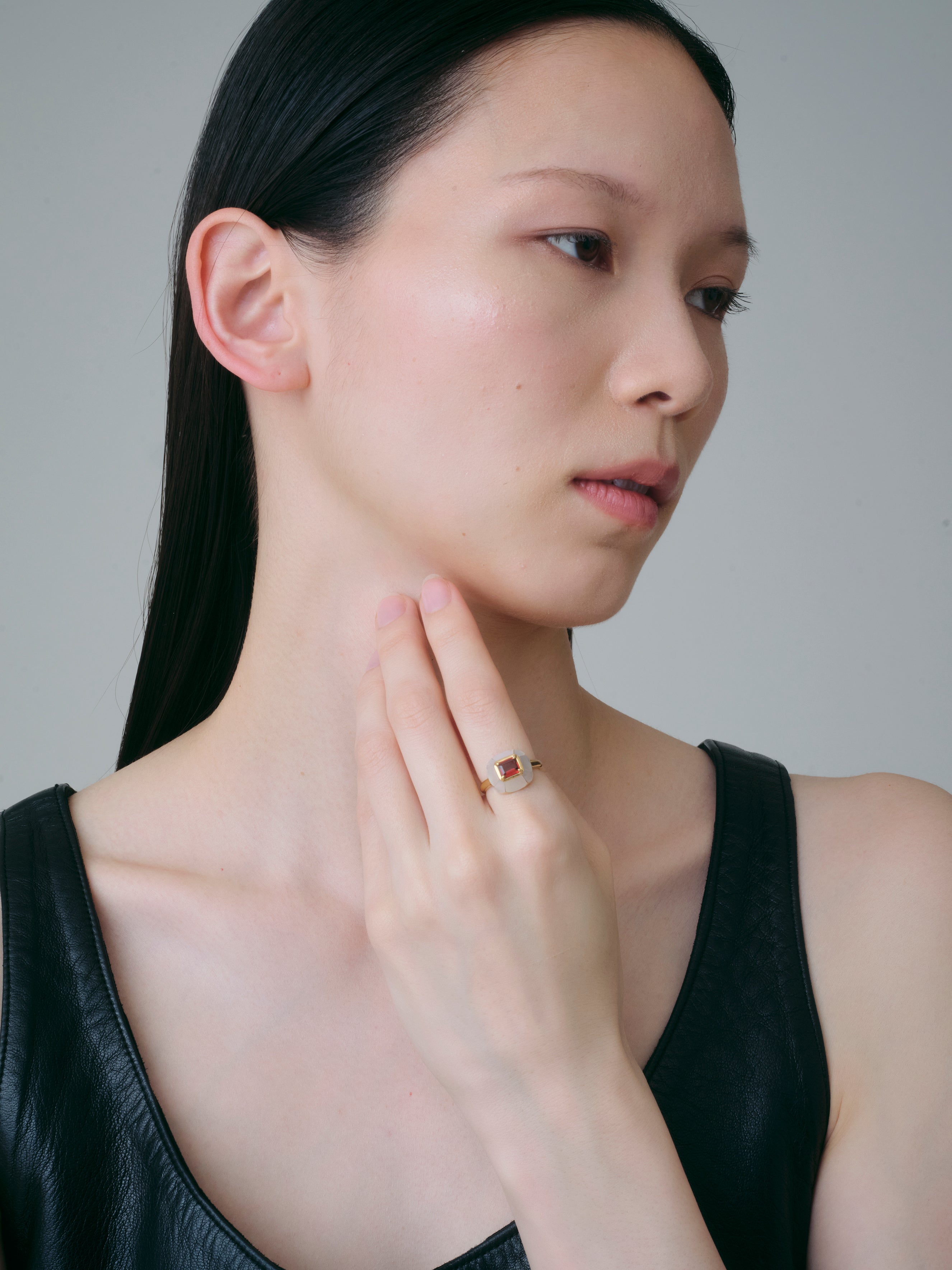 Chamomile Garnet Ring