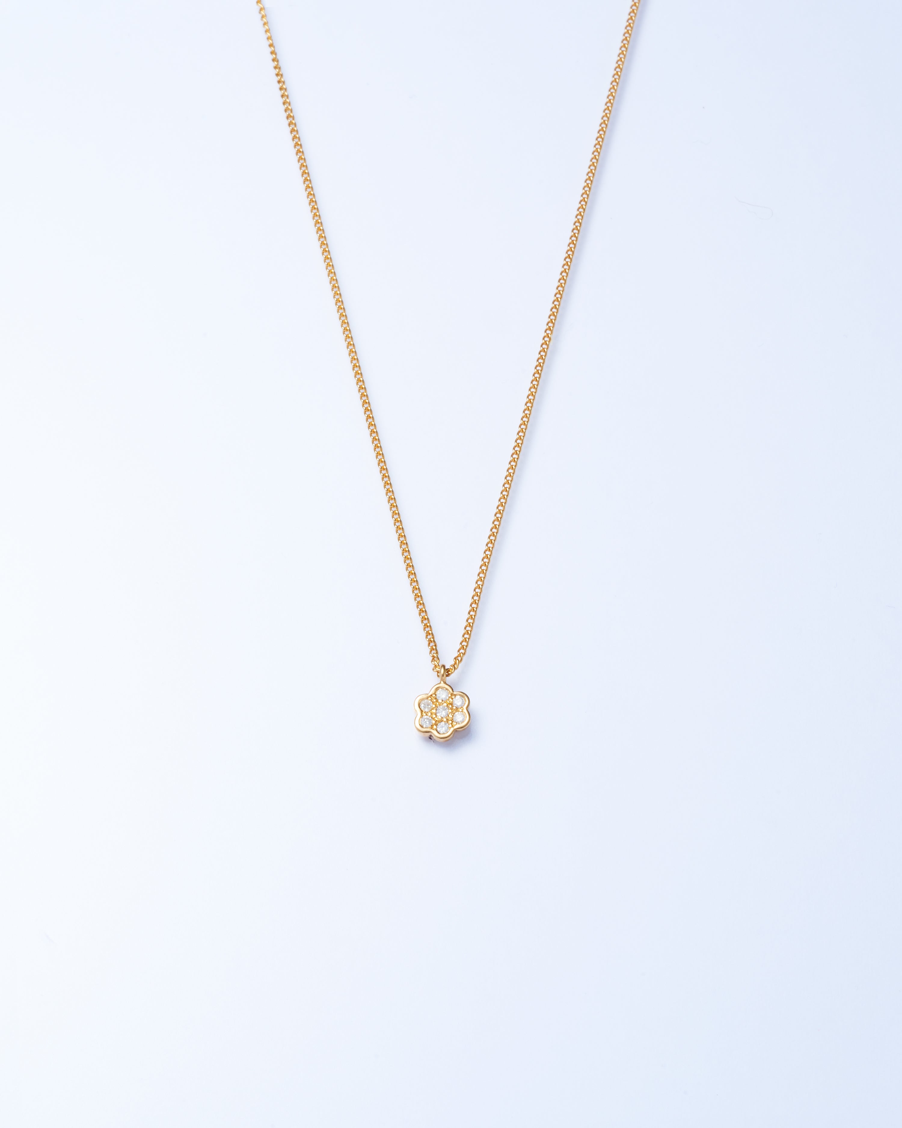 With Water Necklace Flower