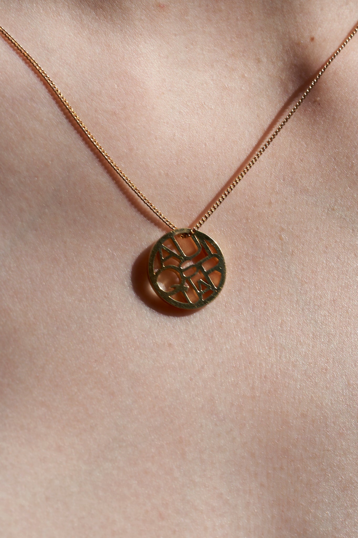 Zodiac Circle Necklace 78cm -Gold-