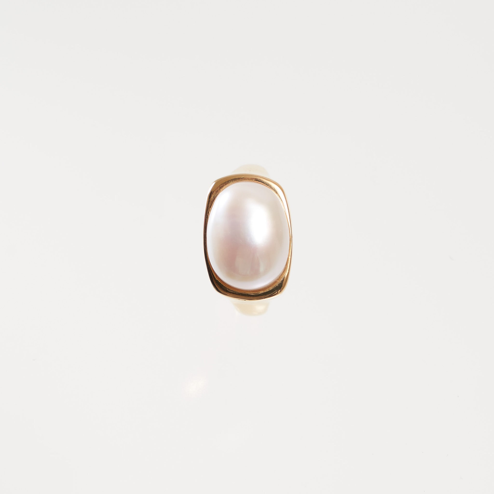 Pearl Ear Cuff -Gold-