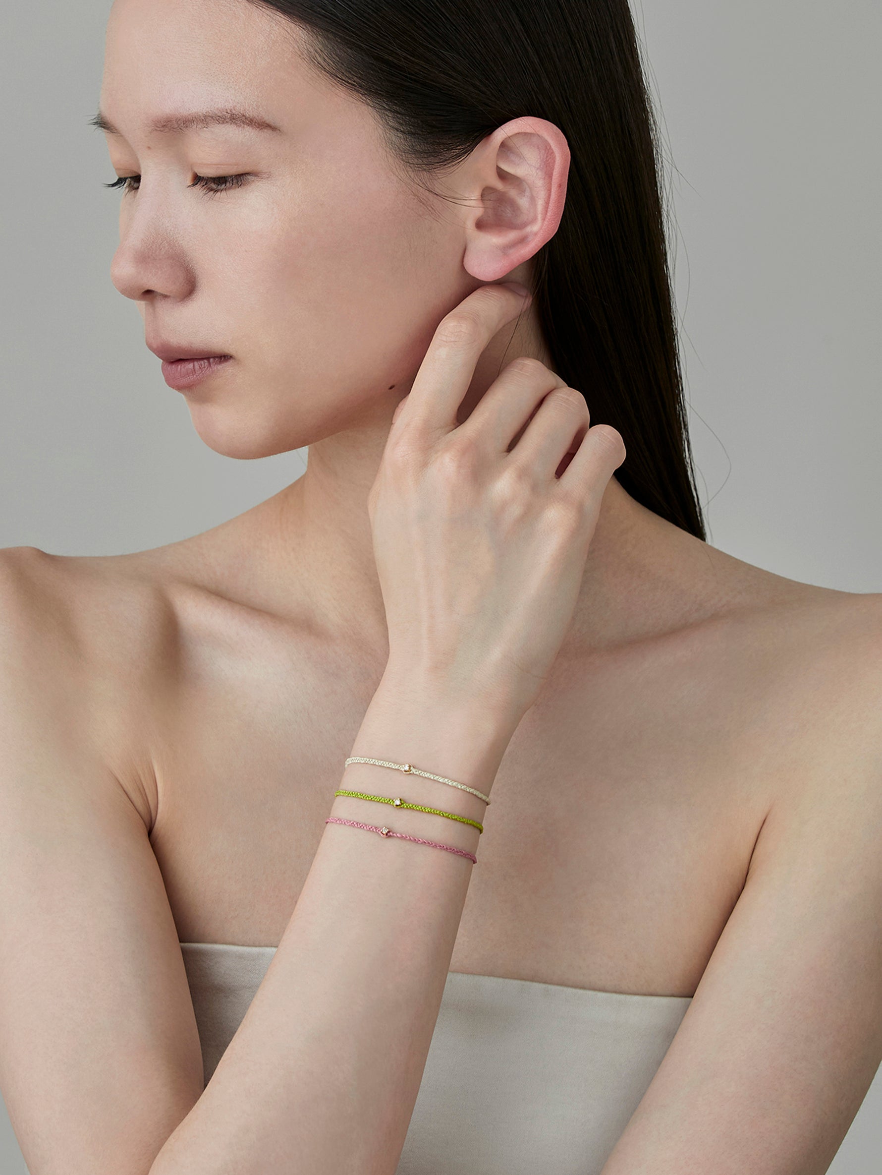 Pure Silk Bracelet 1 Diamond -Gold-