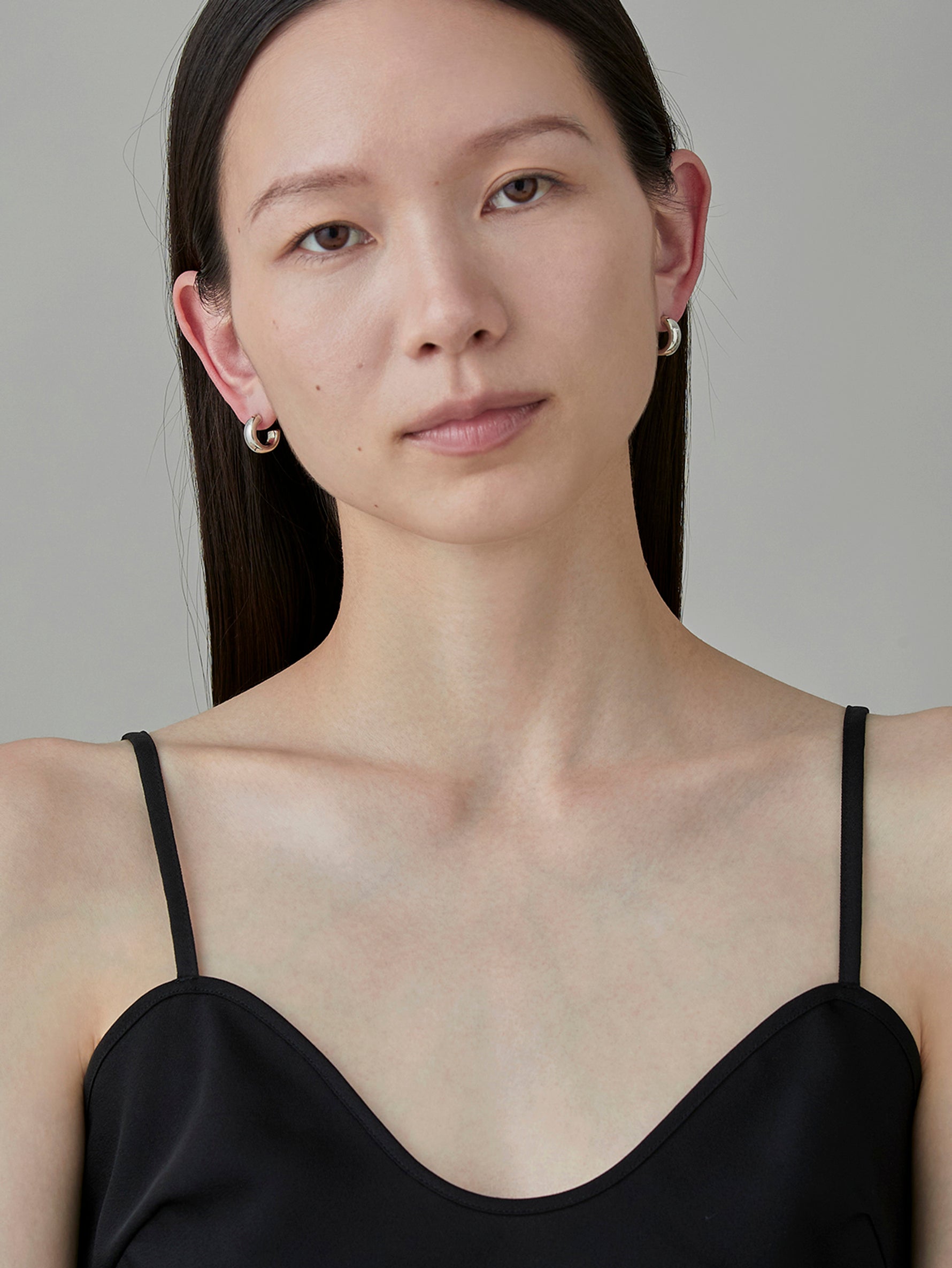 Sunny C Pierces -Silver-