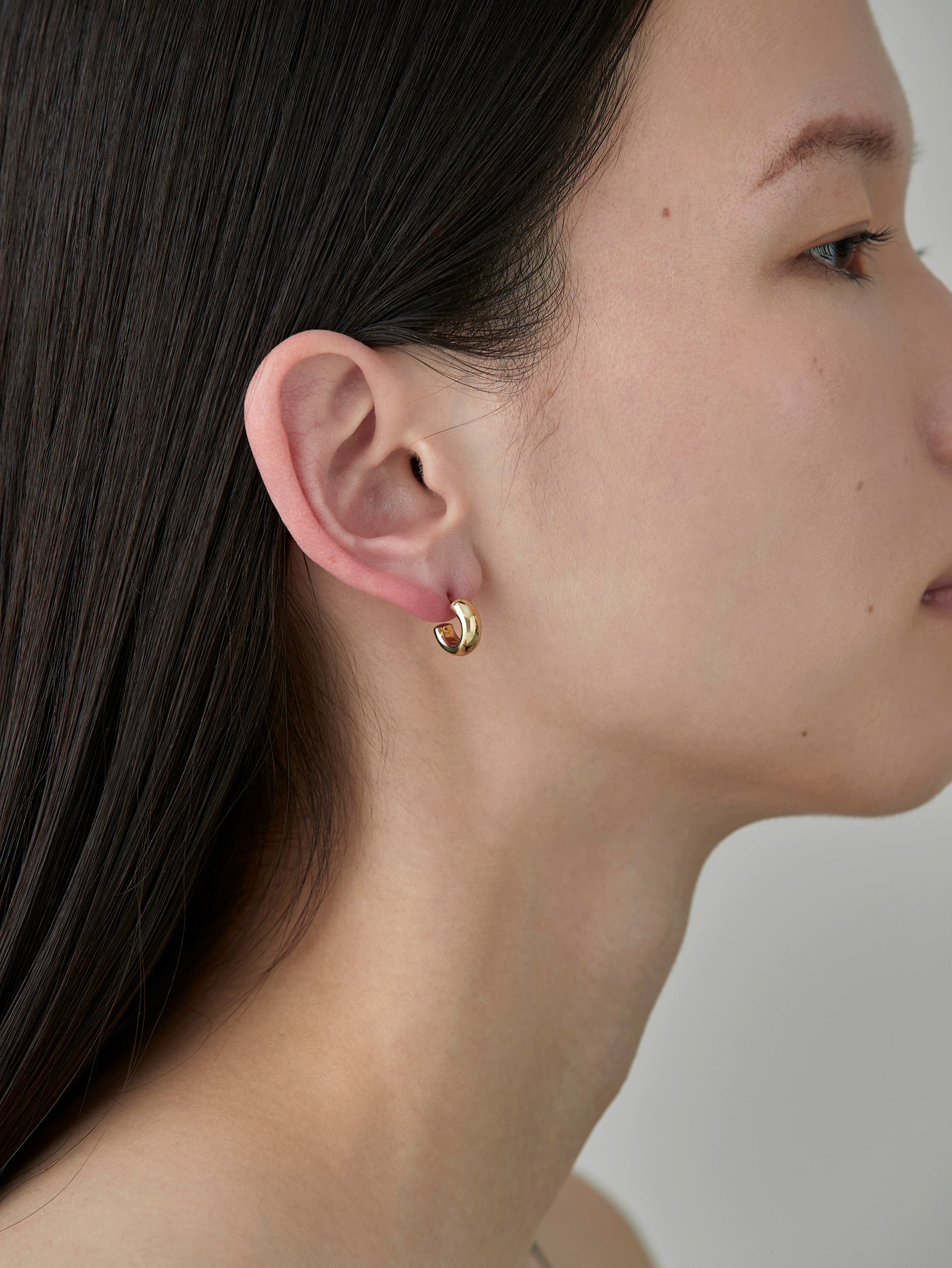 Sunny C Pierces S -Gold-