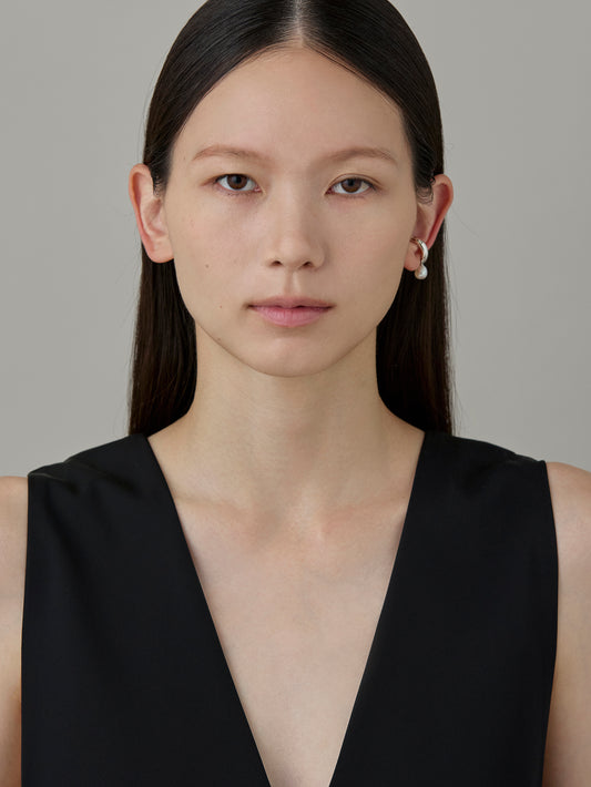 Sunny C Pearl Earcuff -Silver-