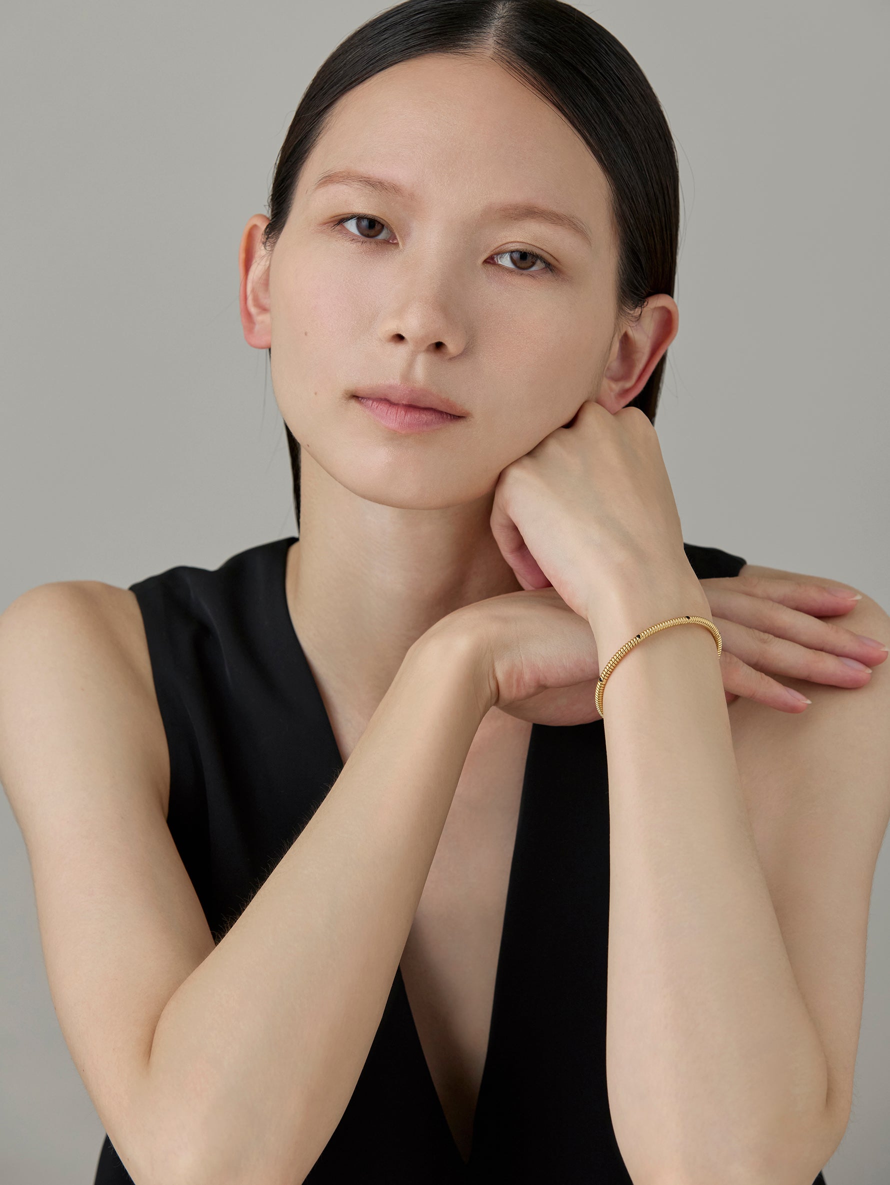 Spring 4 Stone Bangle Onyx -Gold-