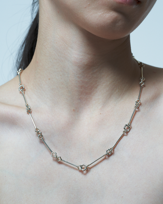 Flower Chain Necklace -Silver-