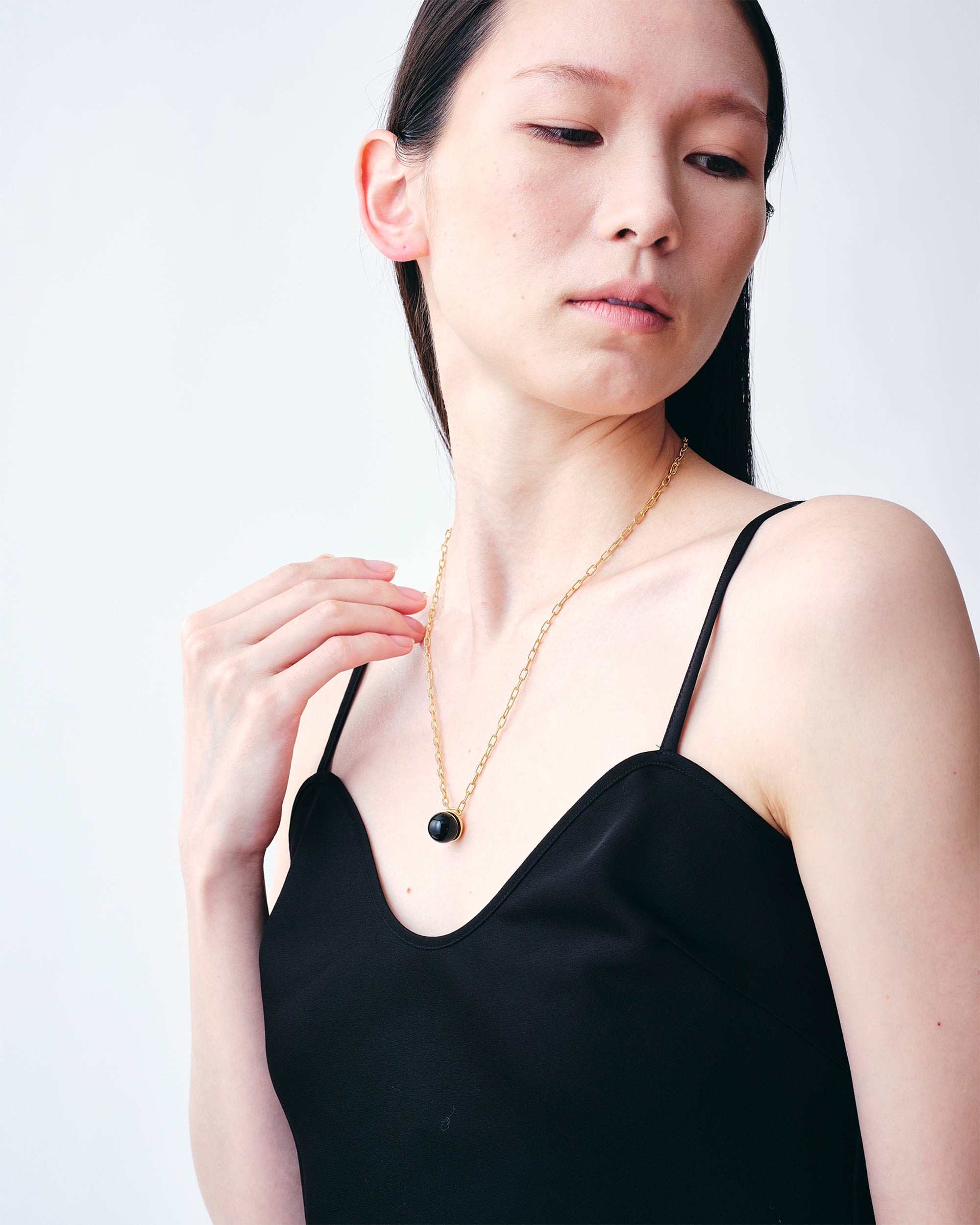 Onyx Cap Necklace Large -Gold-