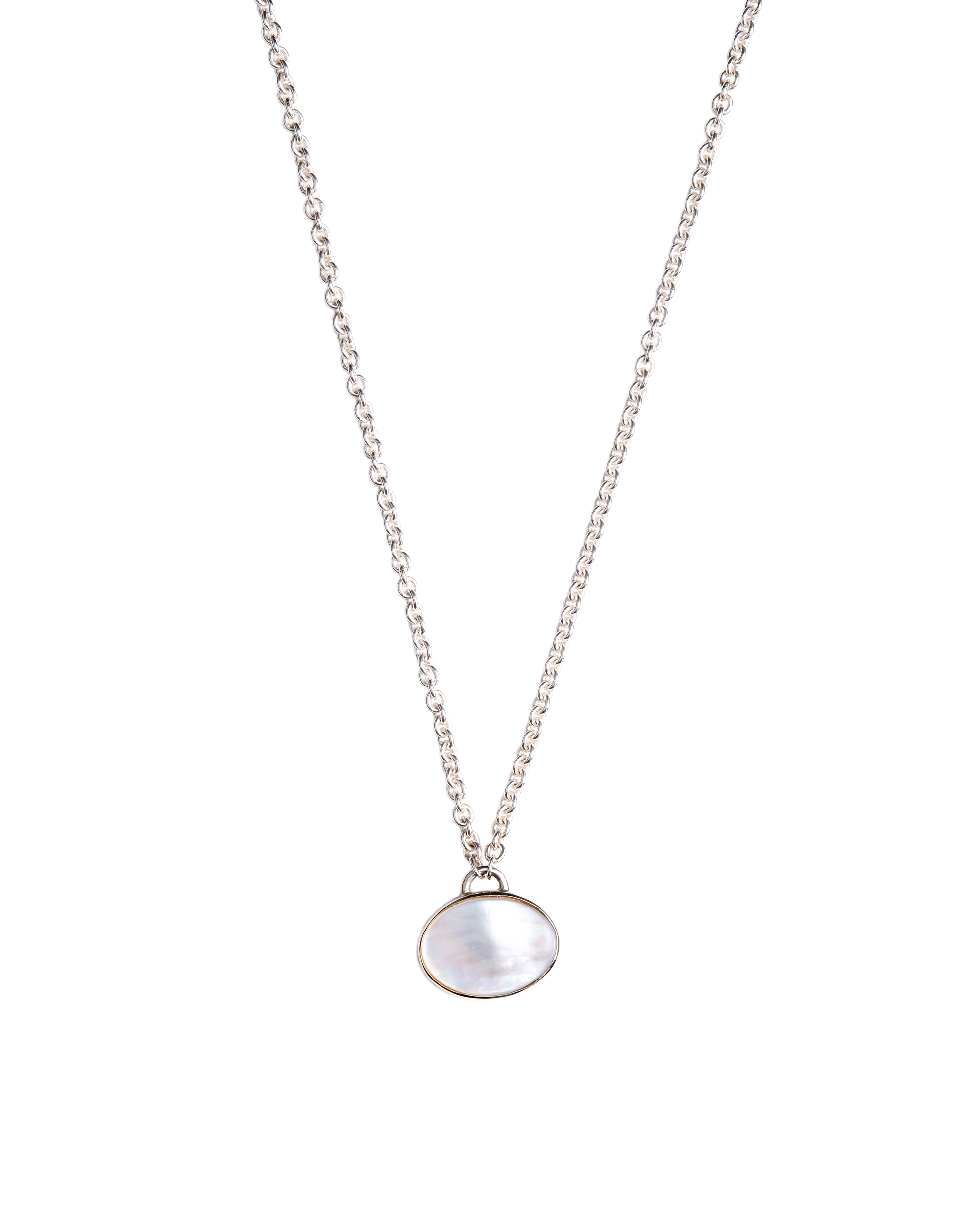 White Shell × Onyx Oval Necklace -Silver-