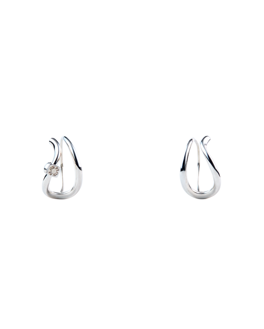 Wave Pierces Calm -Silver-
