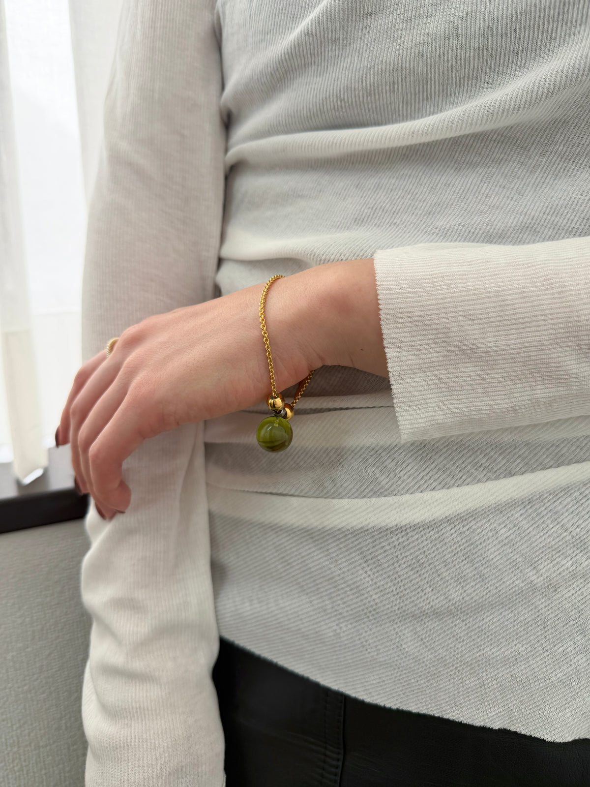 《Select Set : 辺見えみりさん》Cord Bracelet + Charm Shiny ball.S YL + Charm Amber Green