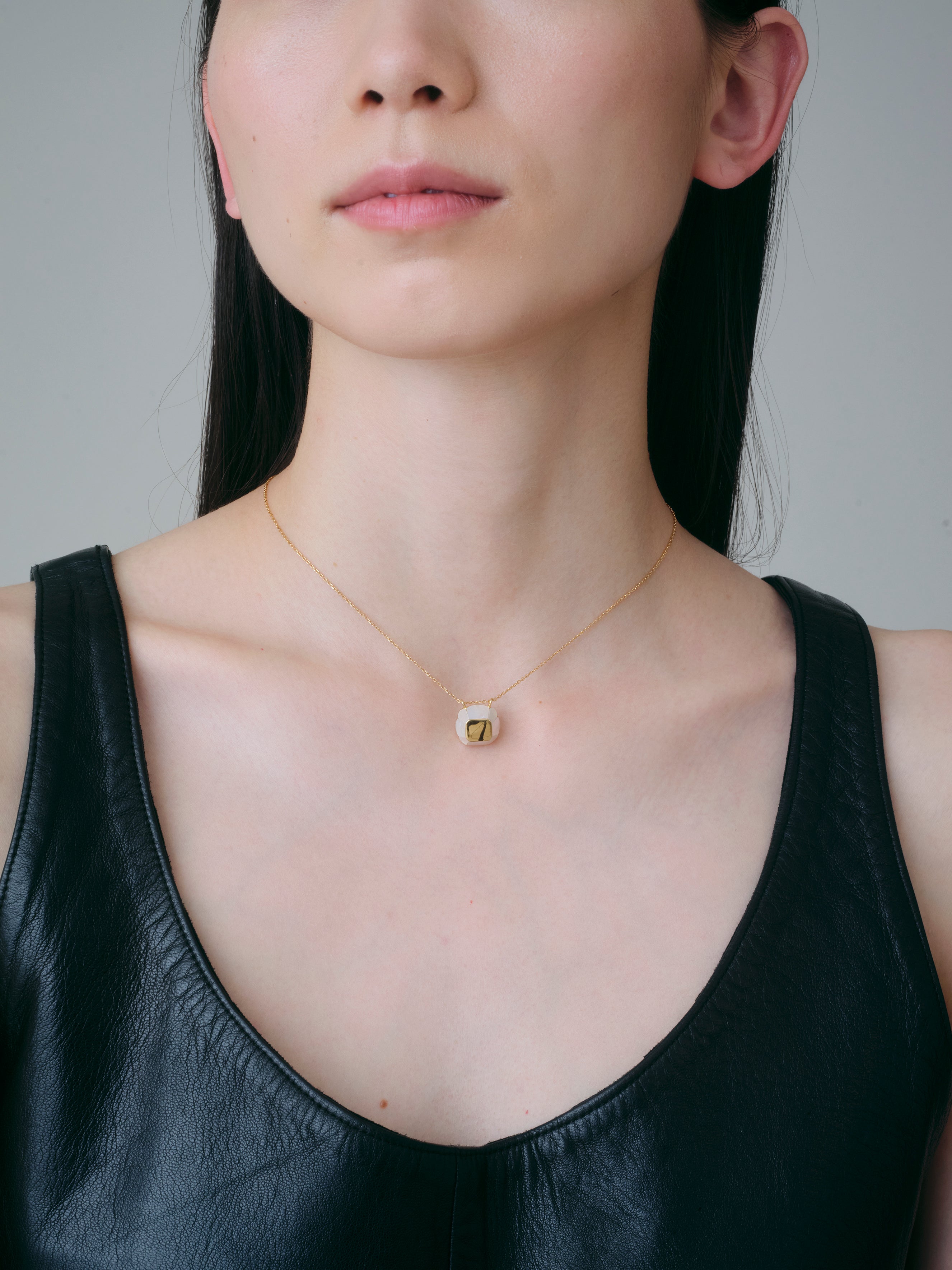 Chamomile Necklace -Gold-