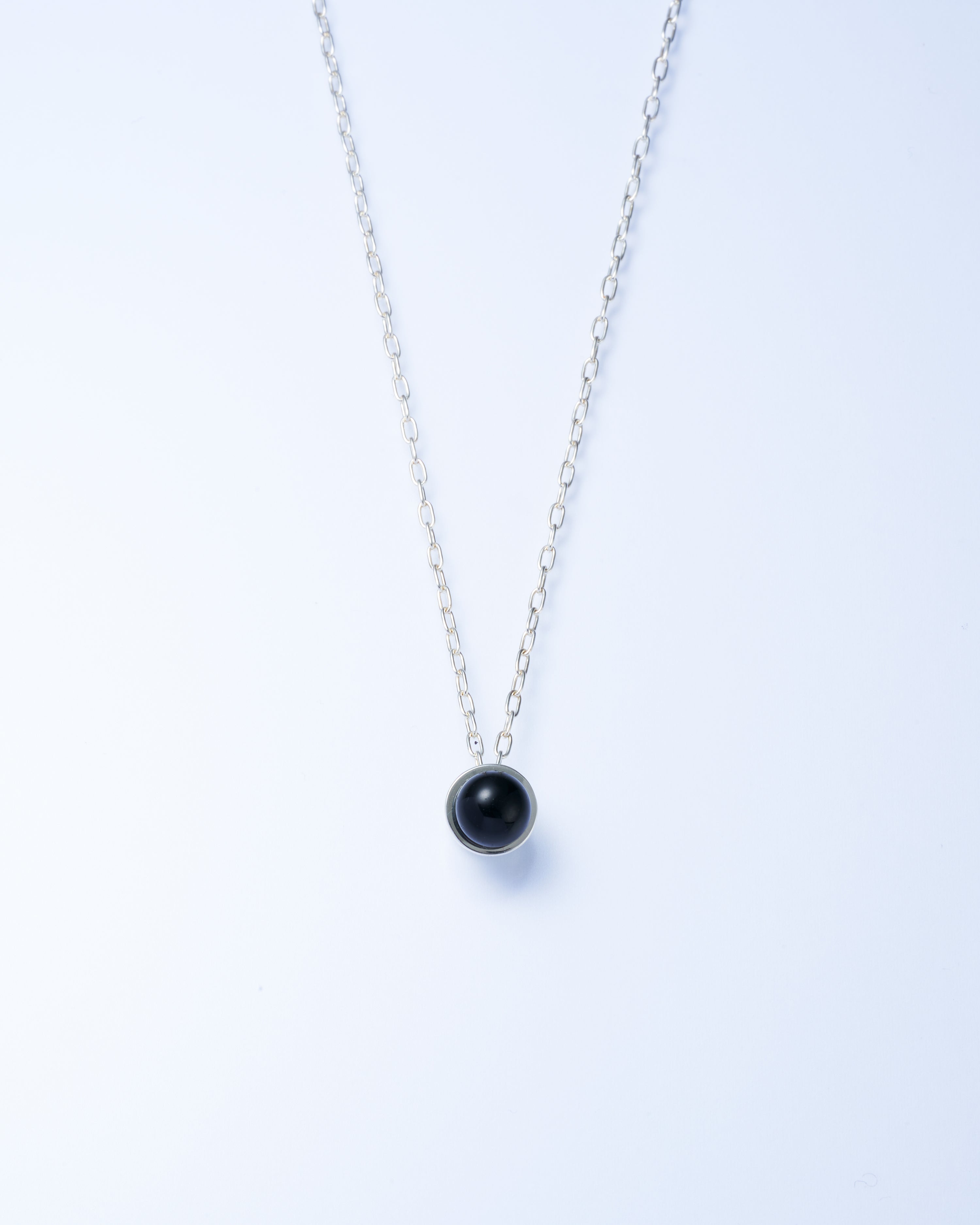 Onyx Cap Necklace Small -Silver-