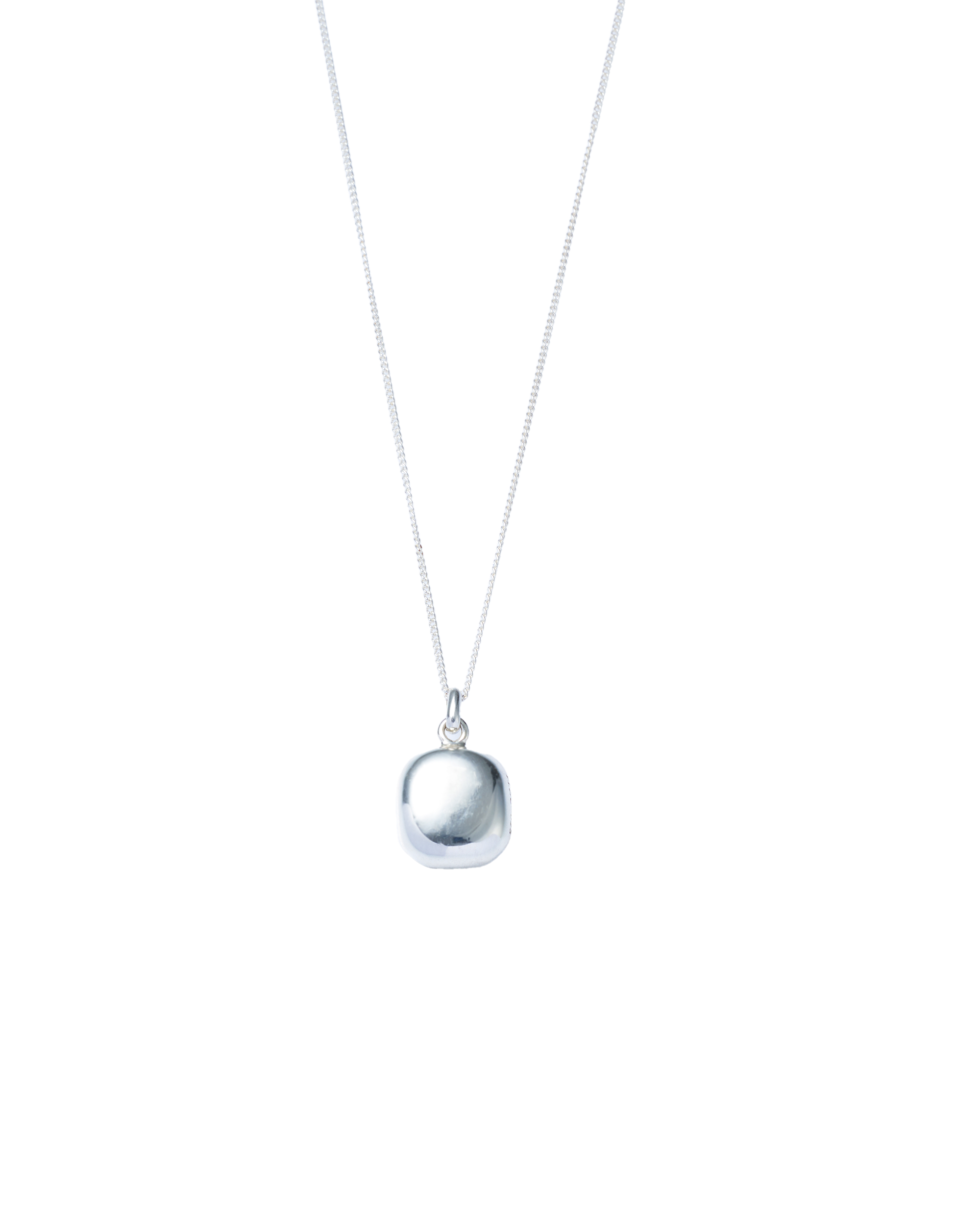 Black Shell Window Necklace -Silver-